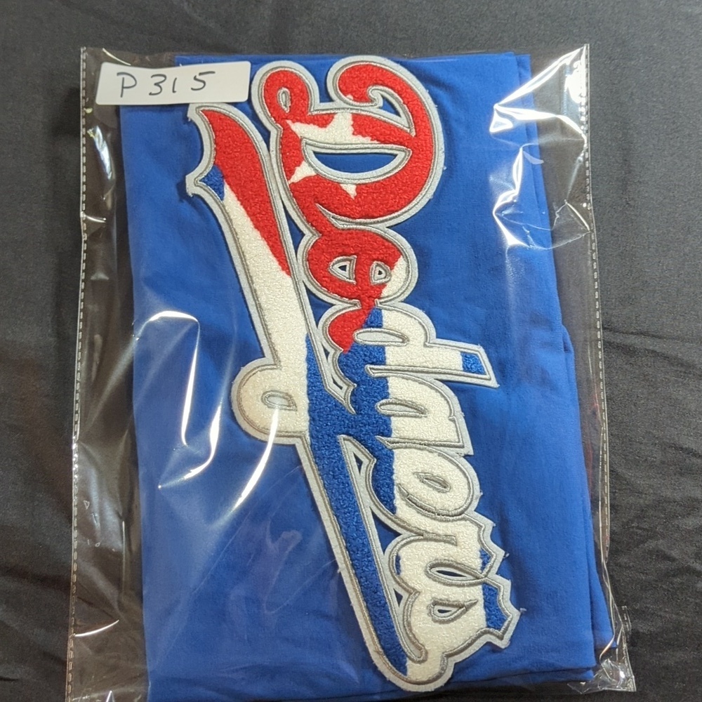 PRO STANDARD Blue Dodgers Women's Jersey, Amazing Patches. Large - Picture 14 of 14